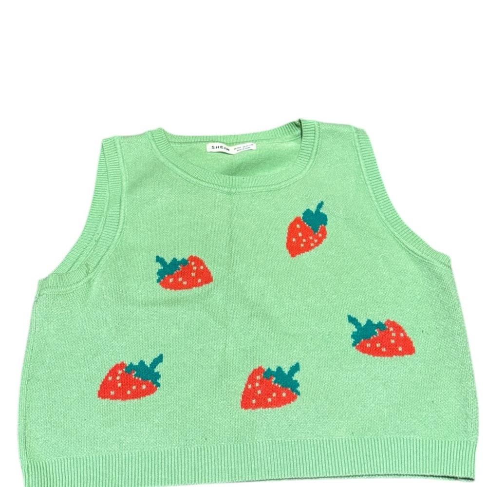 Kids size 11-12 Green Strawberry Knit Tank Top